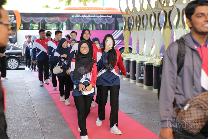 A Glimpse into the Future for SMK Sultan Abdul Jalil Students at Limkokwing University