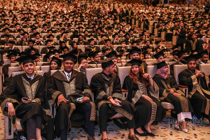 Arun Chaudhary receives an Honorary Doctorate in Entrepreneurship from Limkokwing University