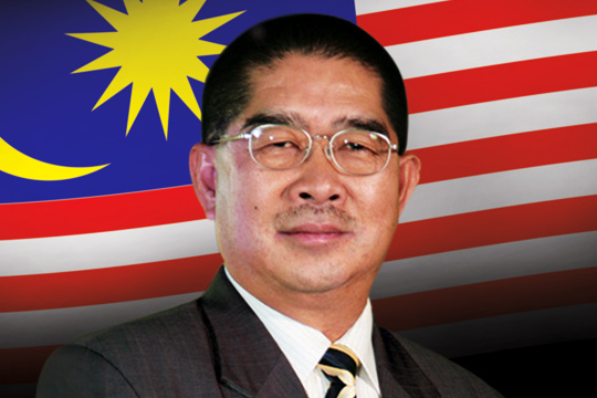 YB Datuk Seri Panglima Dr Maximus Johnity Ongkili